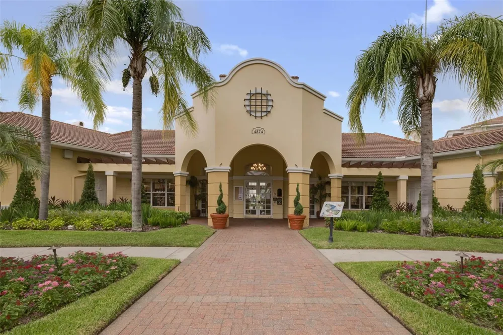 4840 CAYVIEW AVENUE #405 Orlando, FL 32819
