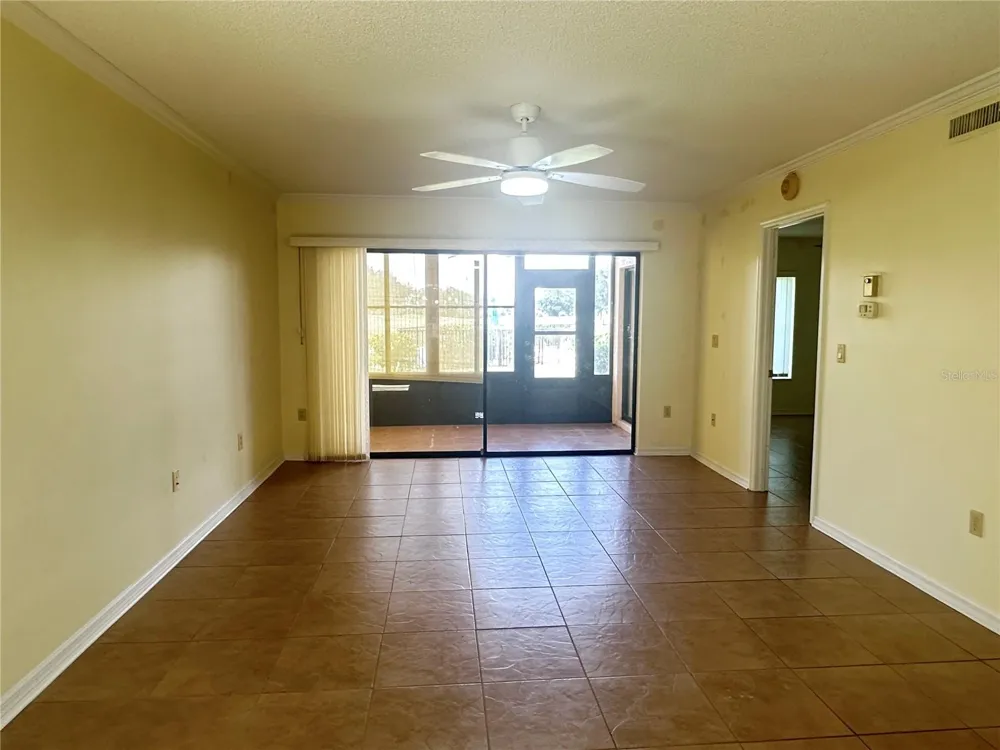 6221 TIMBER LAKE DRIVE #C1 Sarasota, FL 34243