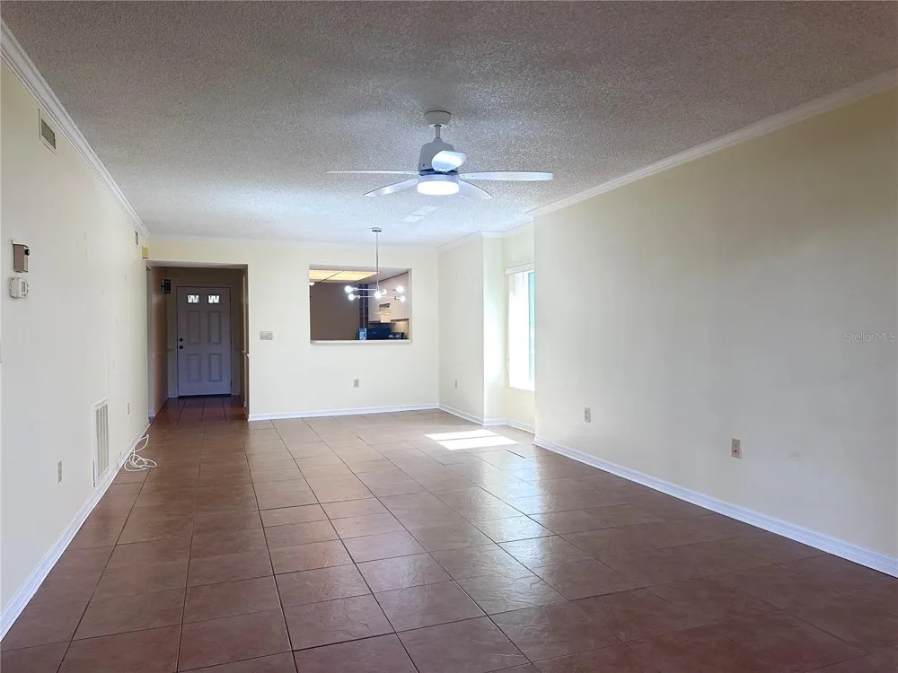 6221 TIMBER LAKE DRIVE #C1 Sarasota, FL 34243