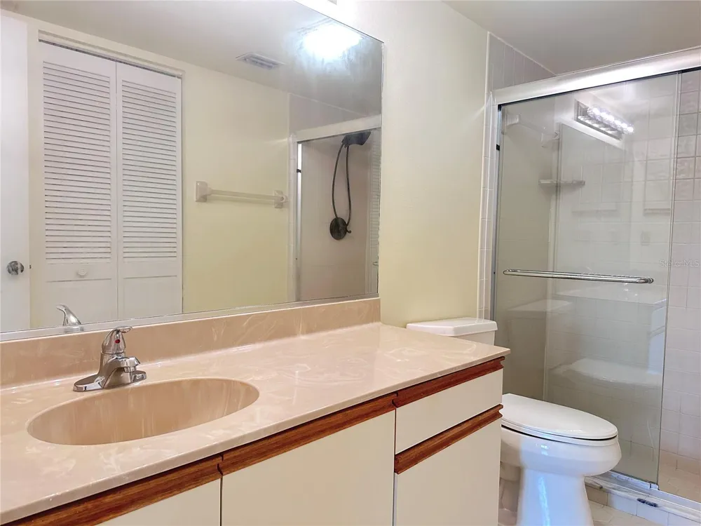 6221 TIMBER LAKE DRIVE #C1 Sarasota, FL 34243