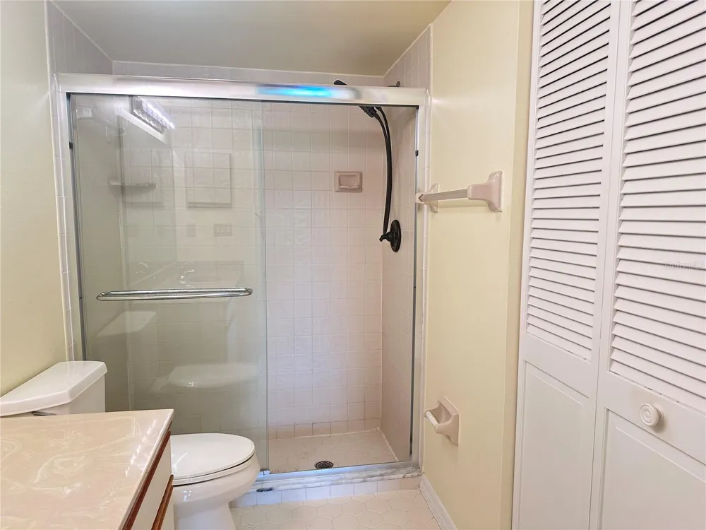 6221 TIMBER LAKE DRIVE #C1 Sarasota, FL 34243