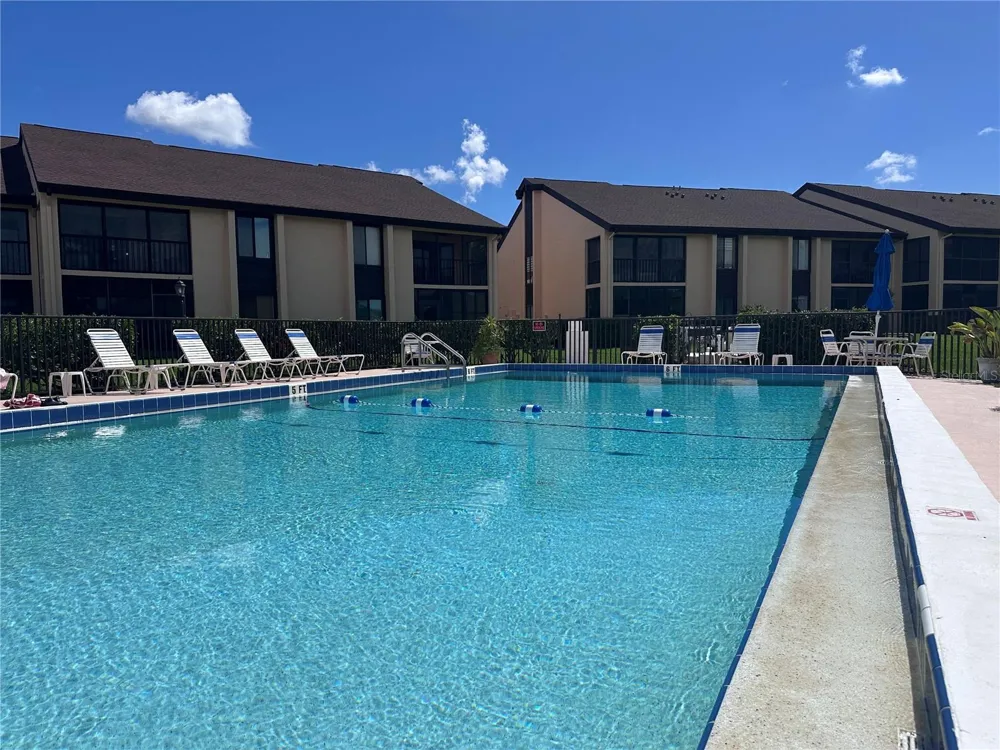 6221 TIMBER LAKE DRIVE #C1 Sarasota, FL 34243