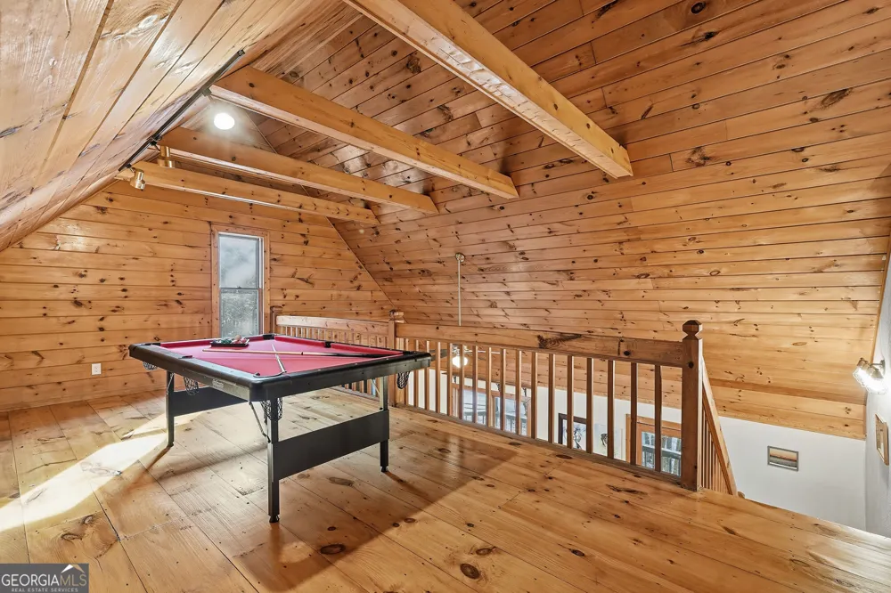 19 Blackberry Falls LN Ellijay, GA 30536