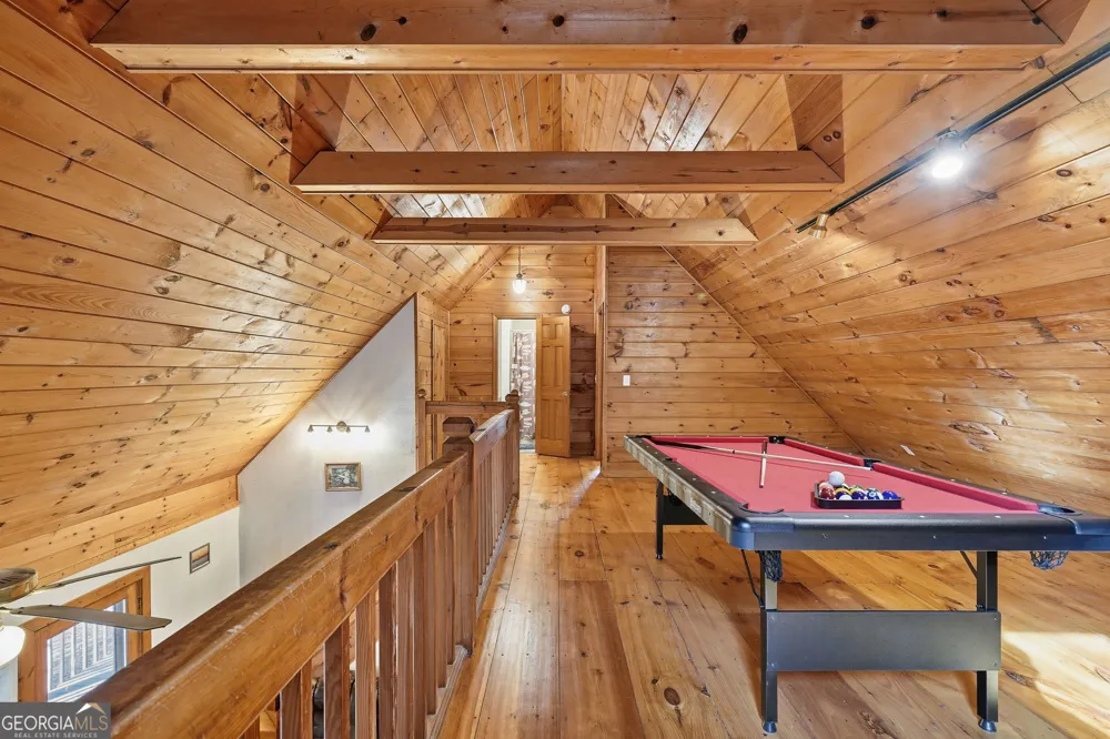 19 Blackberry Falls LN Ellijay, GA 30536