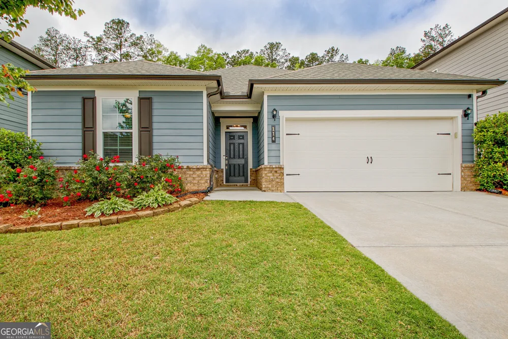114 Vivian LN Peachtree City, GA 30269