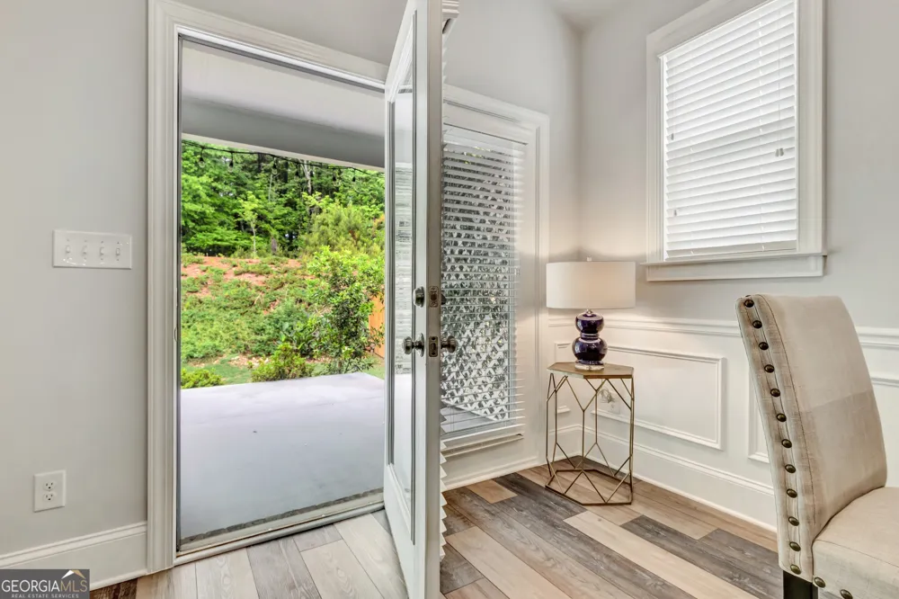 114 Vivian LN Peachtree City, GA 30269