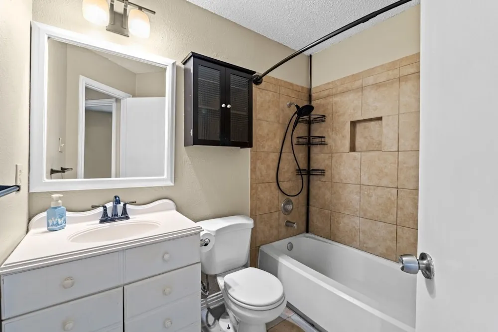 1809 Golden Pheasant Drive Austin, TX 78758