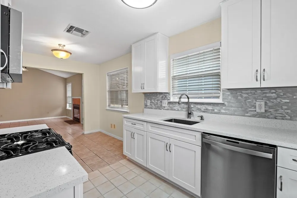 1809 Golden Pheasant Drive Austin, TX 78758
