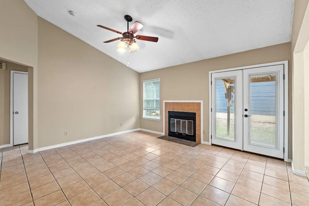 1809 Golden Pheasant Drive Austin, TX 78758