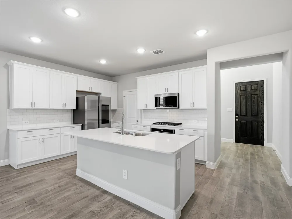 1128 Red Hawk Lane Forney, TX 75126