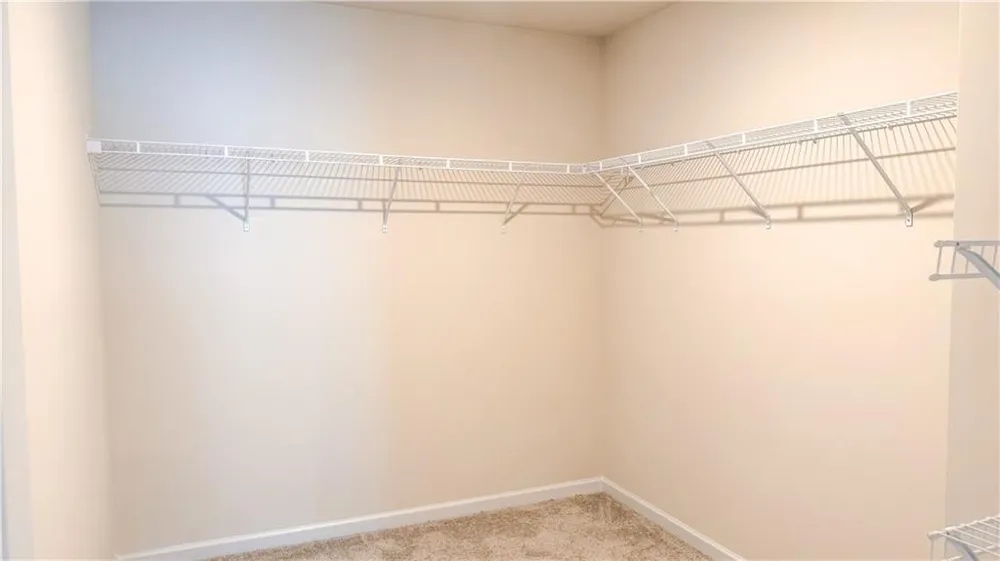 3472 Lakeview Creek Lithonia, GA 30038