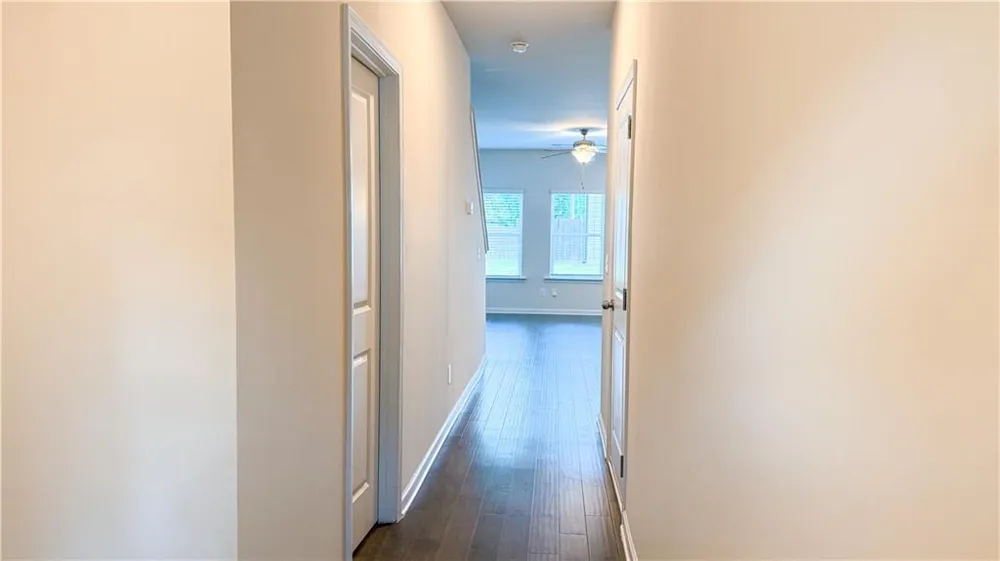 3472 Lakeview Creek Lithonia, GA 30038