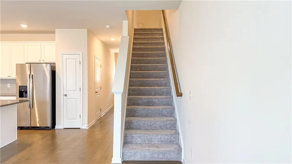 3472 Lakeview Creek Lithonia, GA 30038