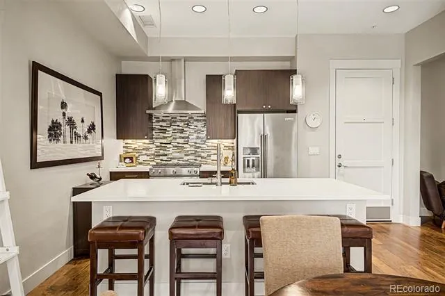 4885 S Monaco Street #201 Denver, CO 80237