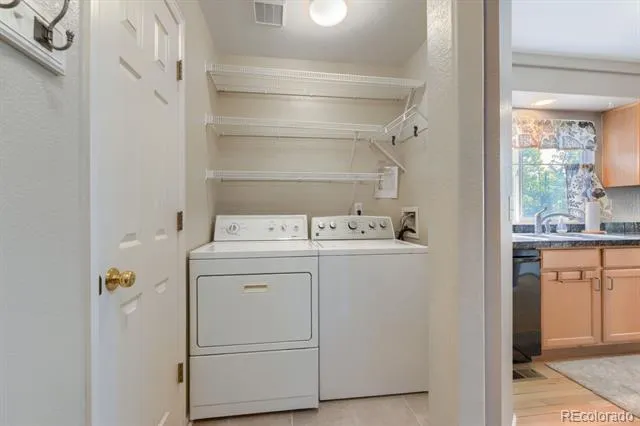 4585 Lyndenwood Circle Littleton, CO 80130
