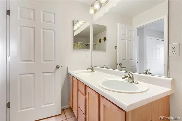 4585 Lyndenwood Circle Littleton, CO 80130