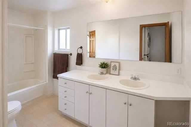 44 Lincoln Street Denver, CO 80203