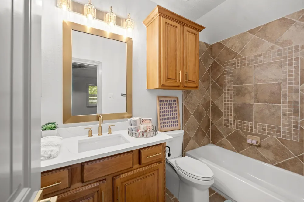 10332 Hunter Creek Lane Conroe, TX 77304