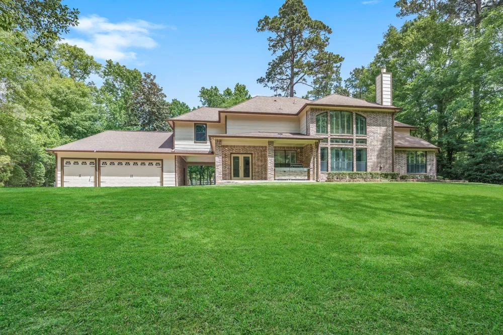 10332 Hunter Creek Lane Conroe, TX 77304