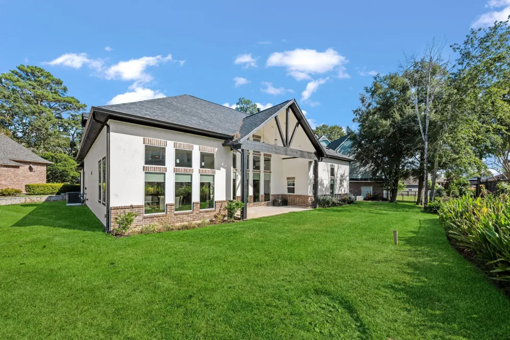 243 Teewood Court Montgomery, TX 77356