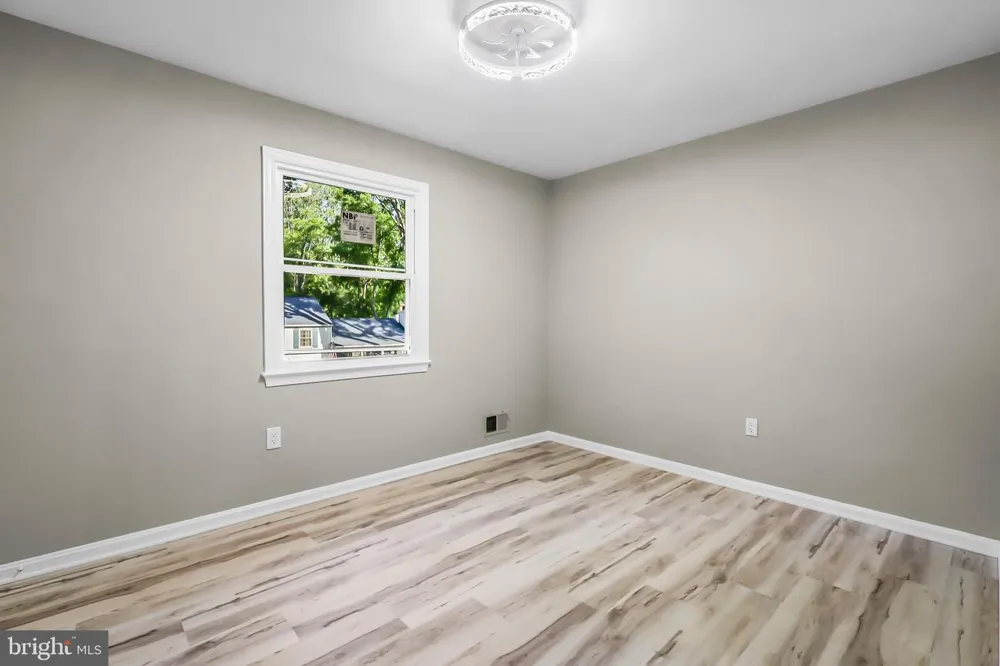 4223 AVON DRIVE Montclair, VA 22025