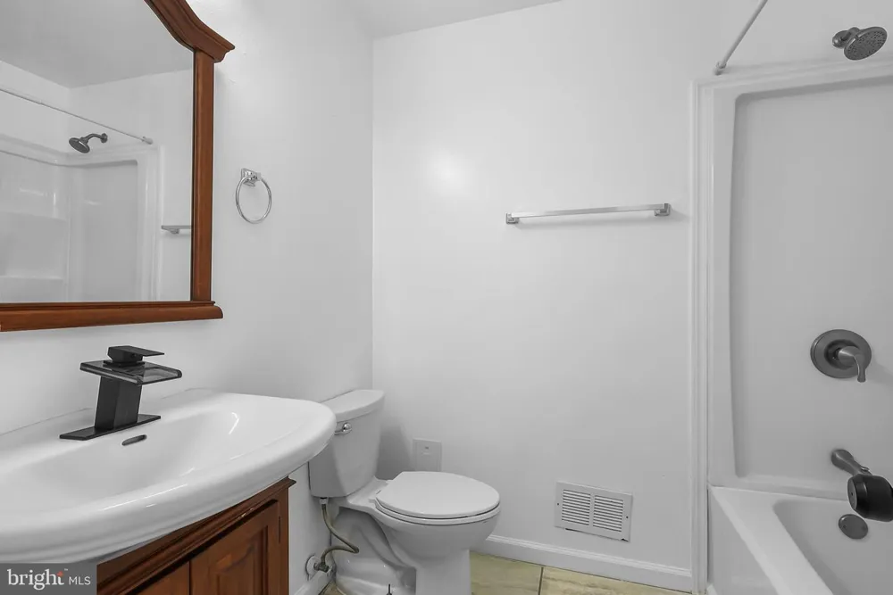 4223 AVON DRIVE Montclair, VA 22025