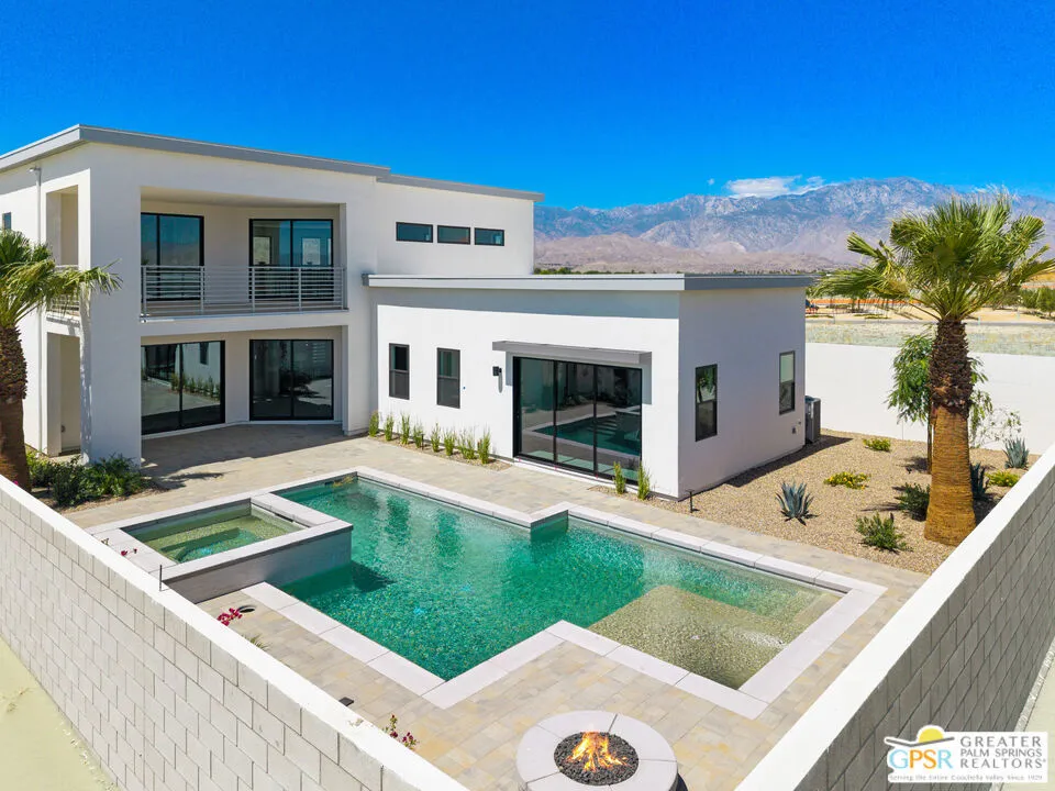 30 Sea Holly Road #Lot #178 Rancho Mirage, CA 92270