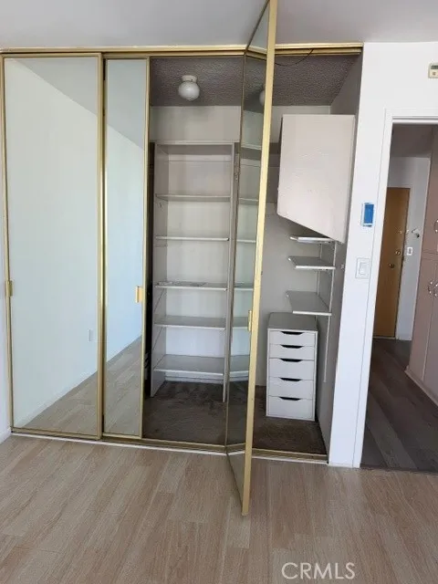 375 Atlantic Avenue #407 Long Beach, CA 90802