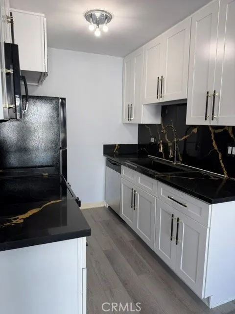 375 Atlantic Avenue #407 Long Beach, CA 90802