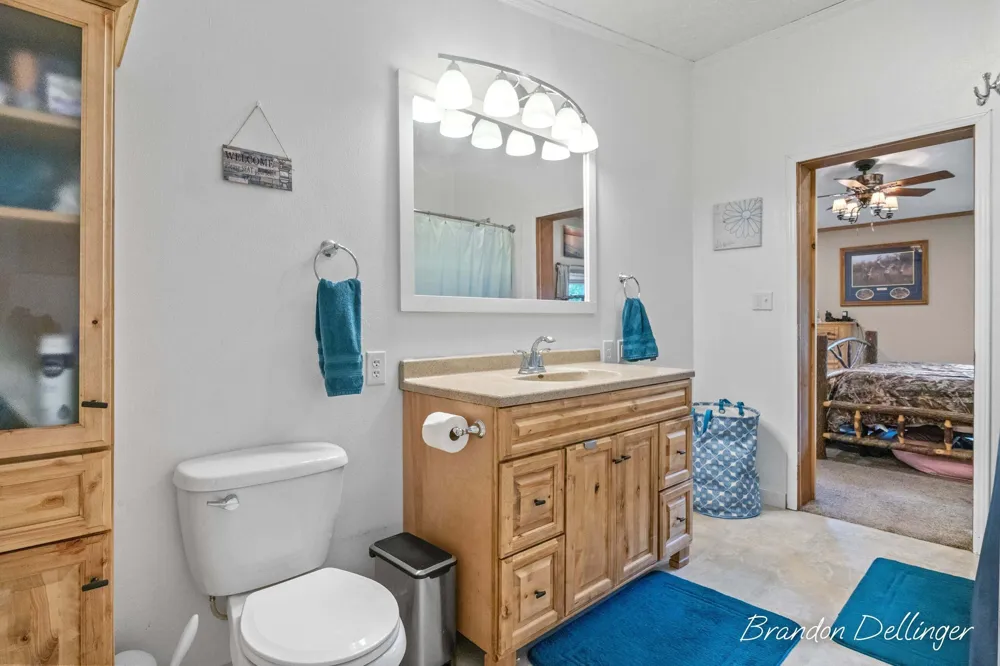 6467 S Croton Hardy Drive S Newaygo, MI 49337