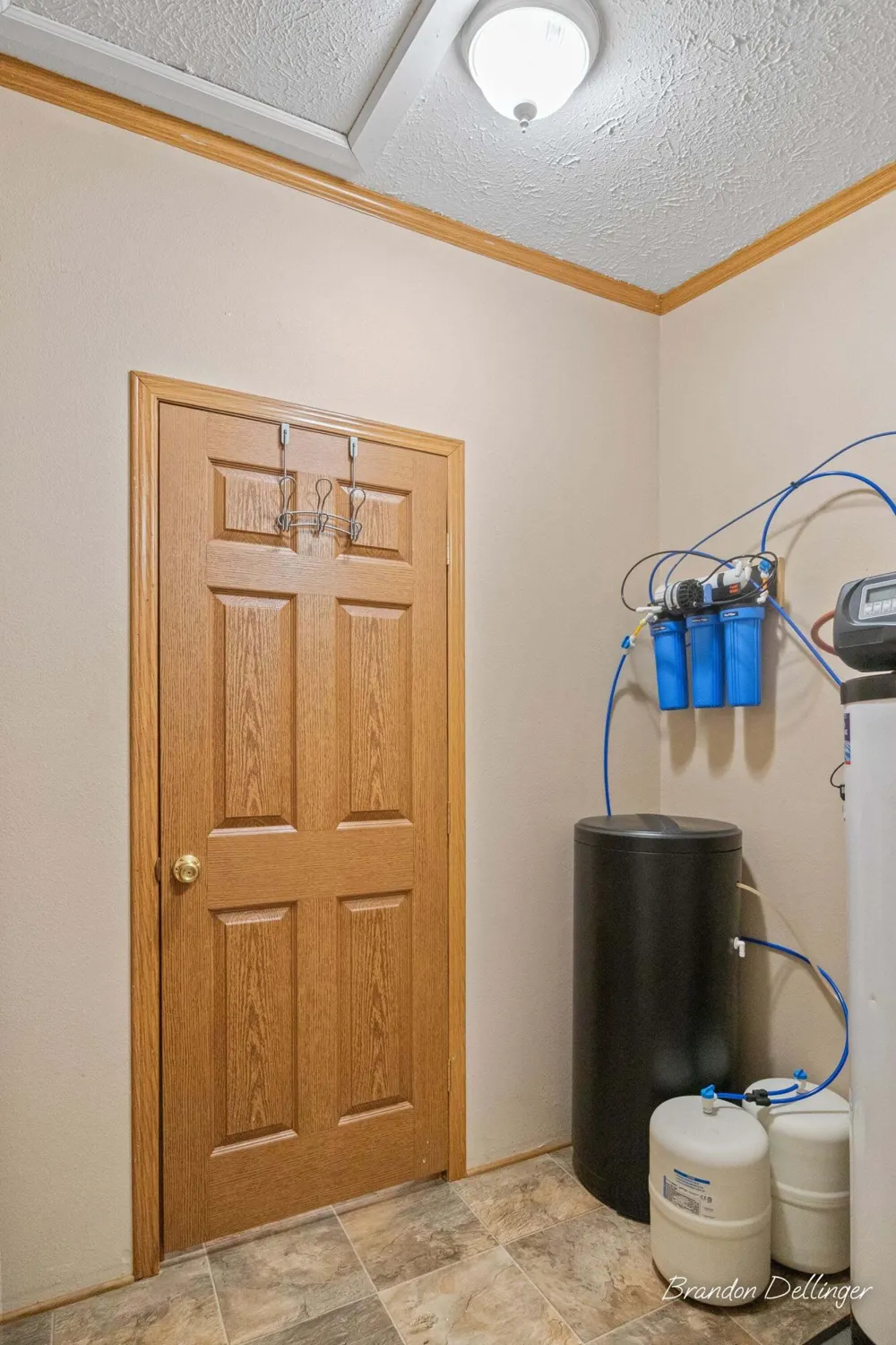 6467 S Croton Hardy Drive S Newaygo, MI 49337