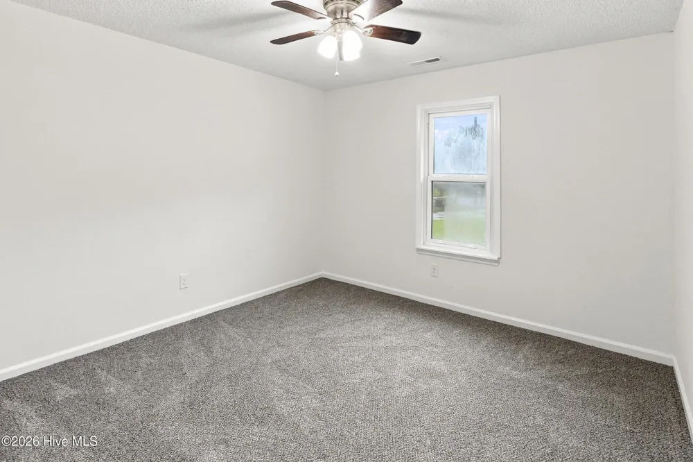 125 Live Oak Court Midway Park, NC 28544