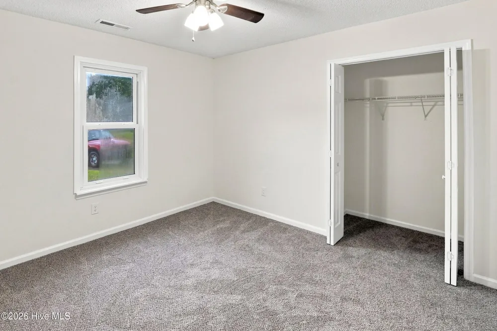 125 Live Oak Court Midway Park, NC 28544