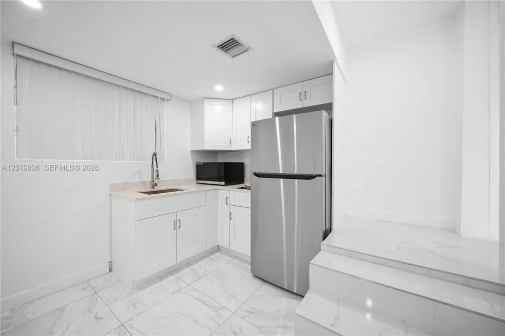 411 SW 34th Ave #2 Miami, FL 33135