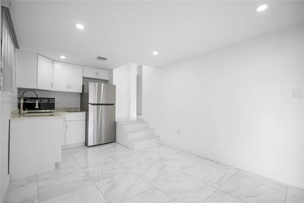 411 SW 34th Ave #2 Miami, FL 33135