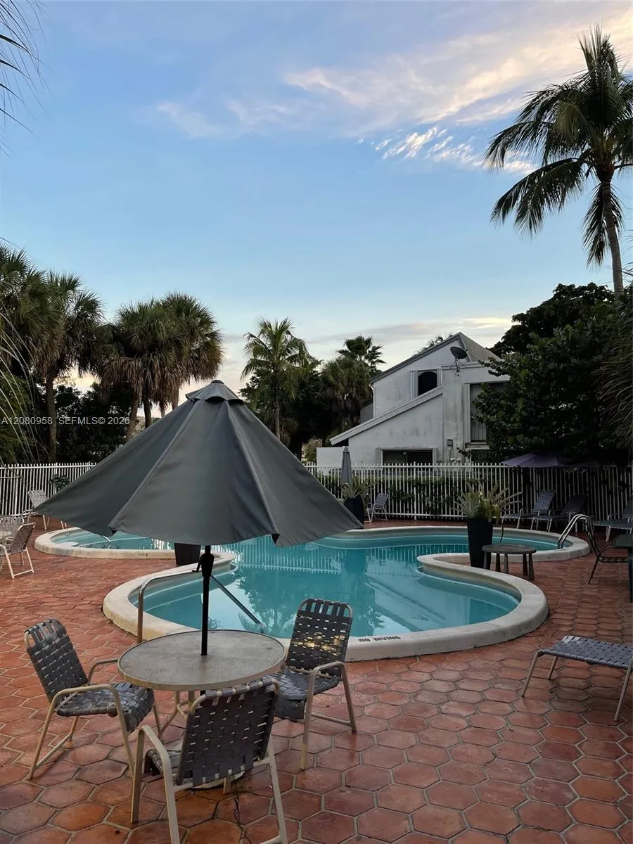 8271 SW 157th Ave #609 Miami, FL 33193