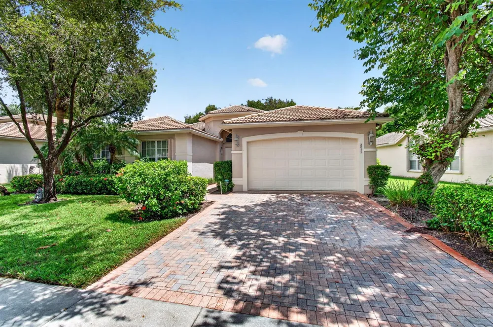 8855 Majorca Bay Drive Lake Worth, FL 33467