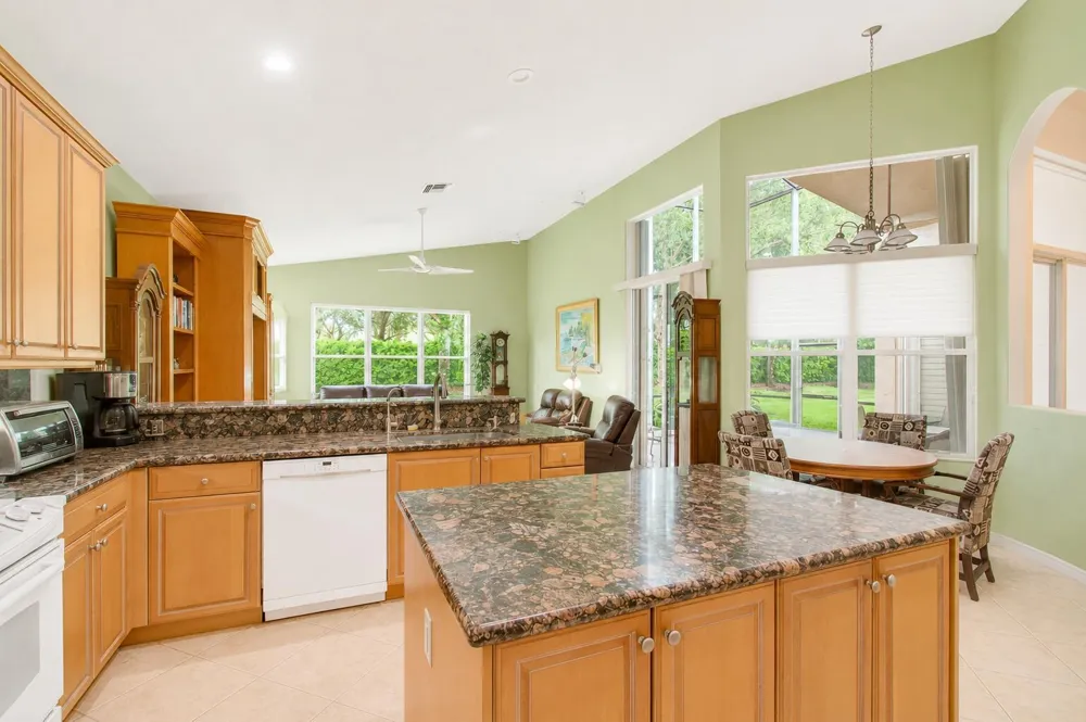 8855 Majorca Bay Drive Lake Worth, FL 33467