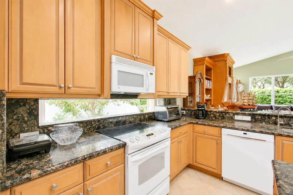 8855 Majorca Bay Drive Lake Worth, FL 33467
