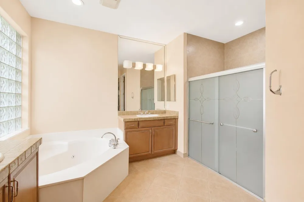 8855 Majorca Bay Drive Lake Worth, FL 33467