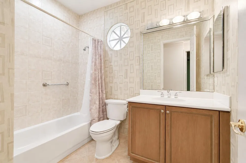 8855 Majorca Bay Drive Lake Worth, FL 33467