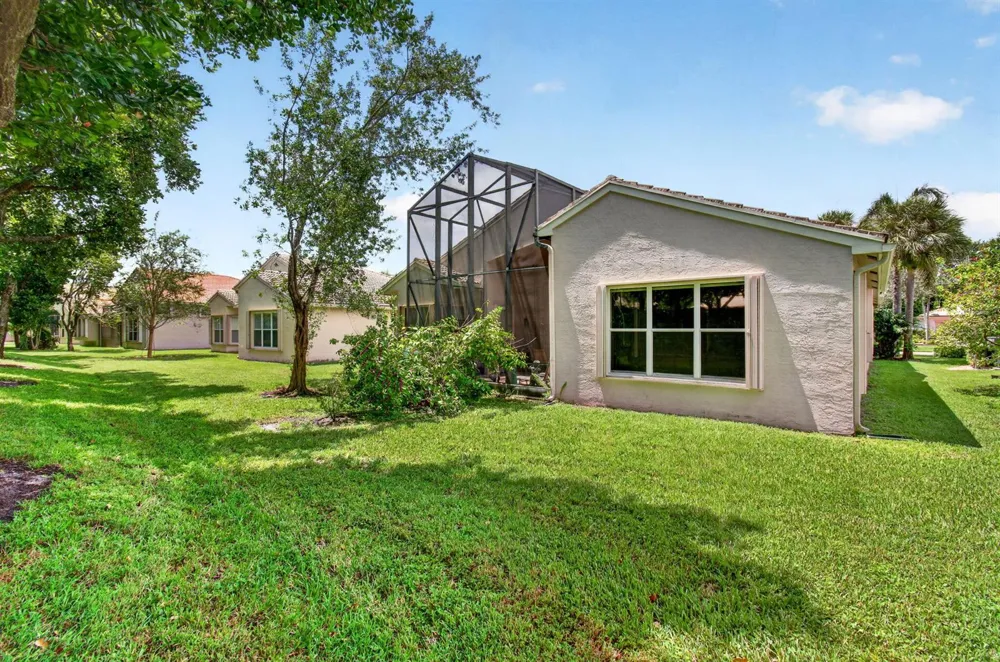 8855 Majorca Bay Drive Lake Worth, FL 33467