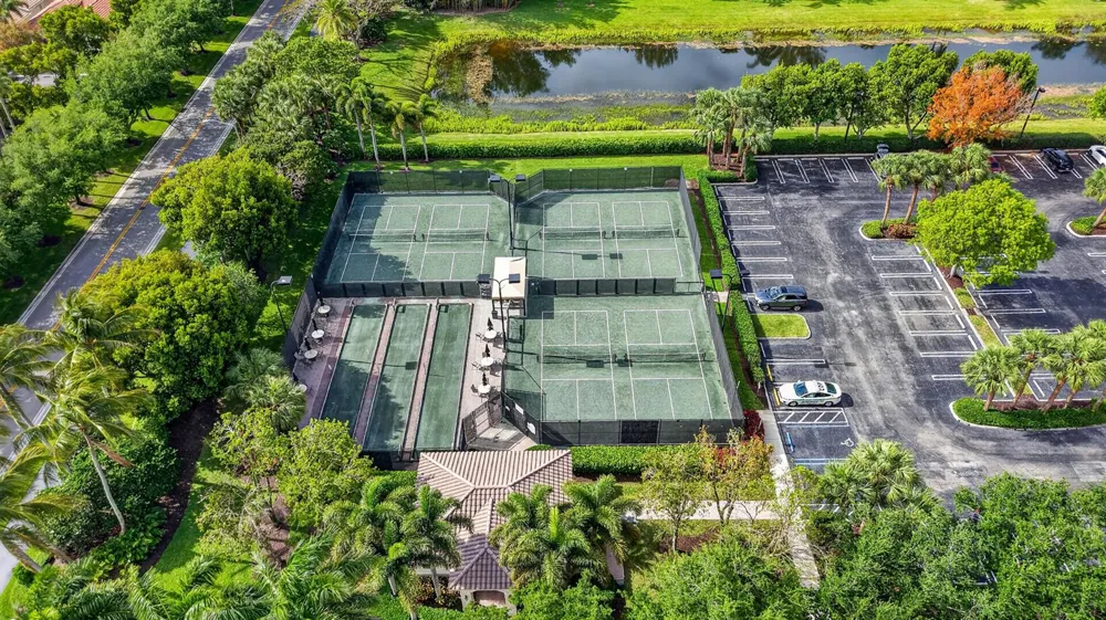 8855 Majorca Bay Drive Lake Worth, FL 33467