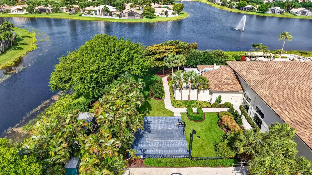 8855 Majorca Bay Drive Lake Worth, FL 33467