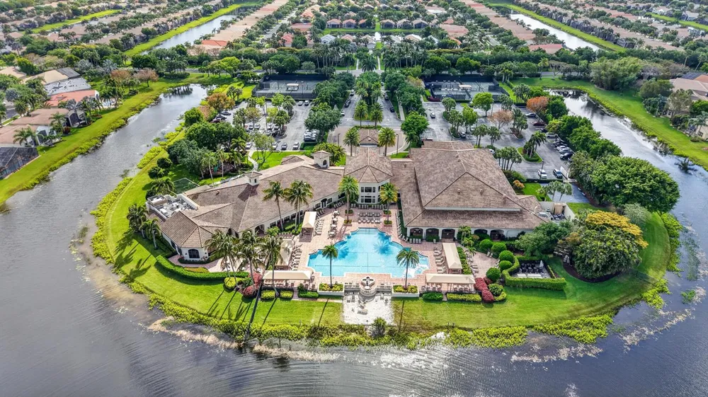 8855 Majorca Bay Drive Lake Worth, FL 33467