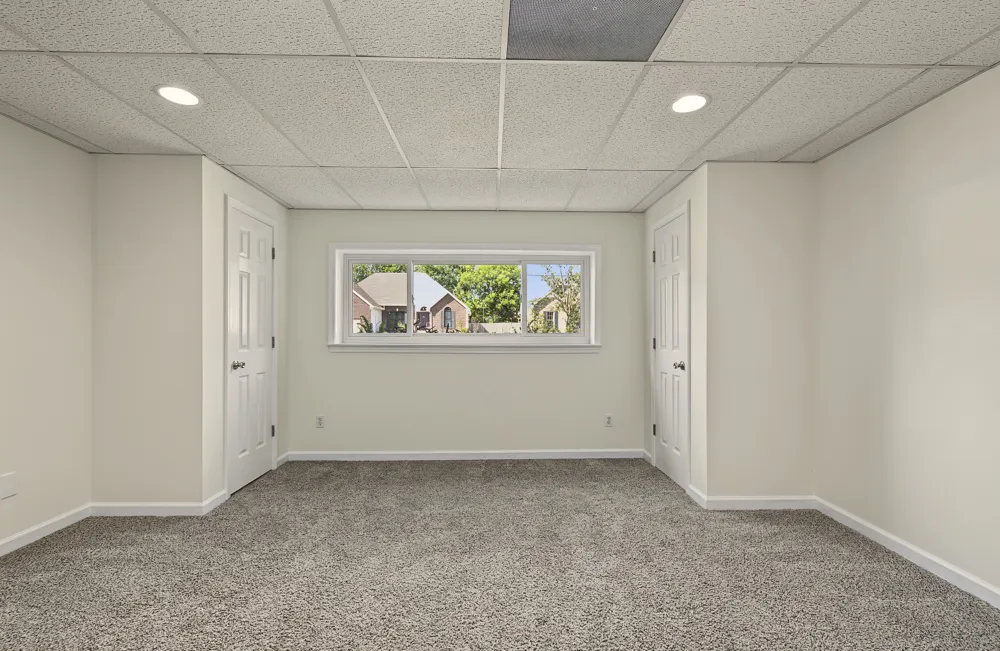 3418 Poplar Hill Clarksville, TN 37043