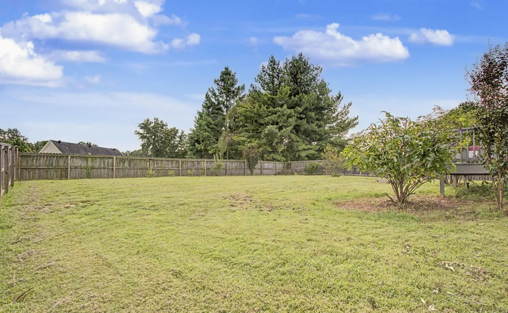 3418 Poplar Hill Clarksville, TN 37043