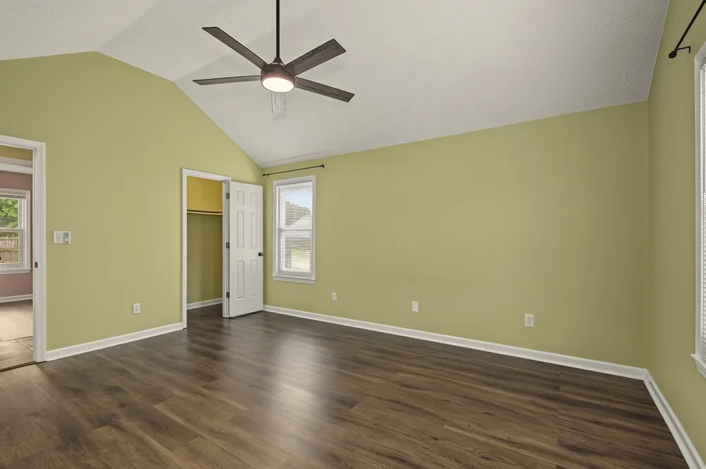 3418 Poplar Hill Clarksville, TN 37043