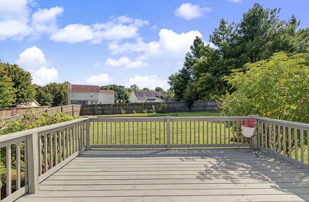 3418 Poplar Hill Clarksville, TN 37043