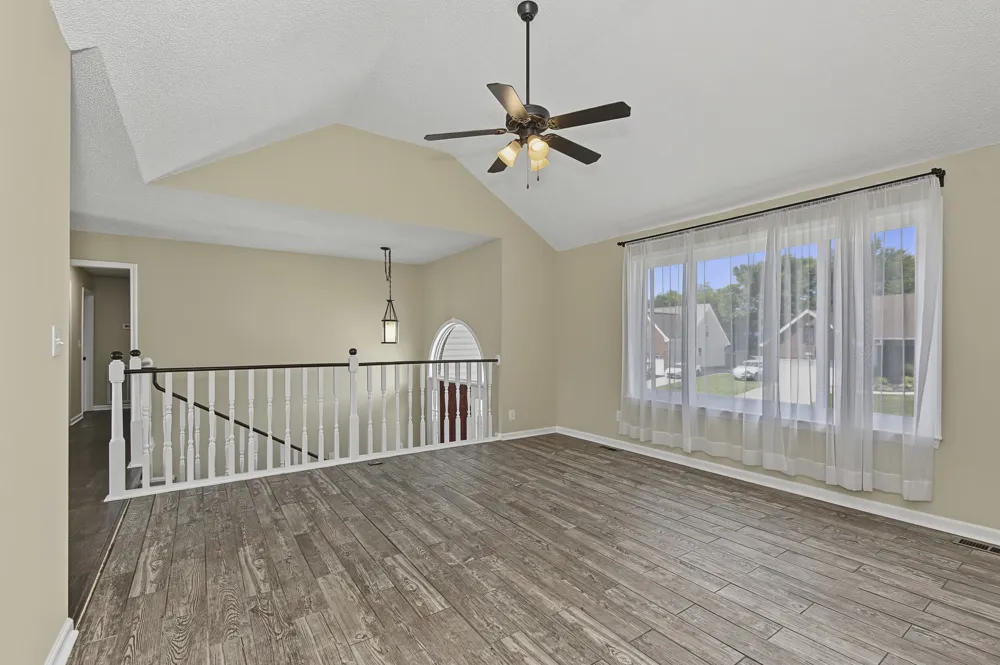 3418 Poplar Hill Clarksville, TN 37043